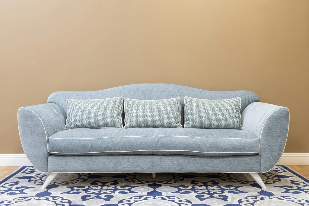 desain furniture minimalis ruang tamu
